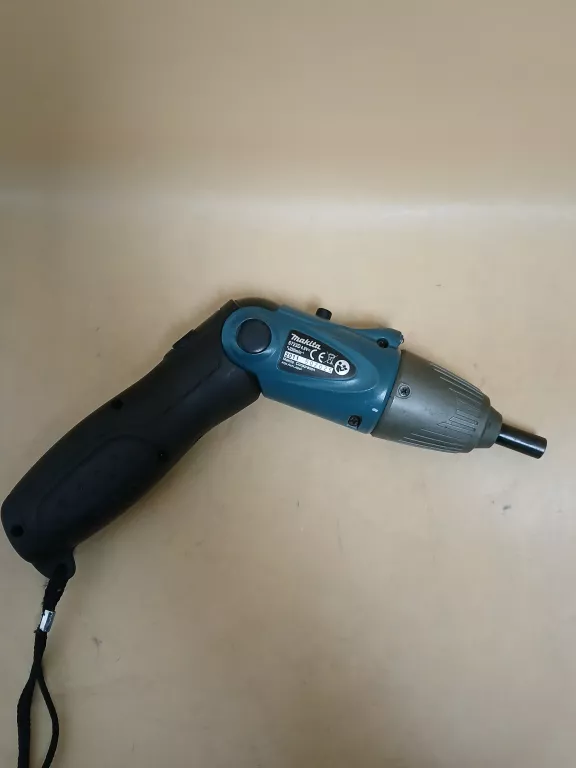 WKRETAK AKUMULATOROWY MAKITA 6723D