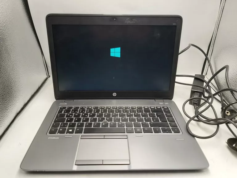 LAPTOP HP ELITEBOOK 840 I5 8/256GB + ZASILACZ