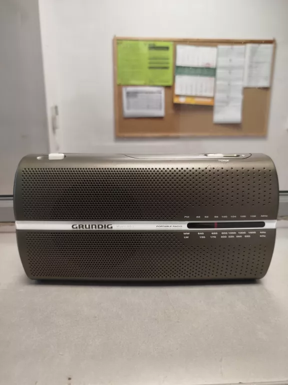 RADIOODBIORNIK GRUNDIG MUSIC BOY 50 L