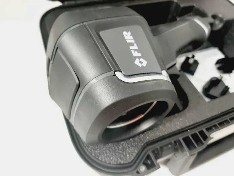 KAMERA TERMOWIZYJNA FLIR E6-XT WIFI
