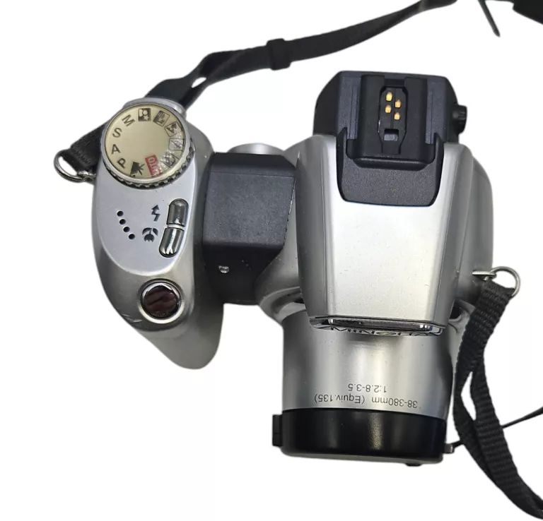 aparat-konica-minolta-dimage-z1-stan-11323-2