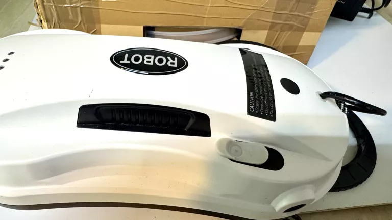 ROBOT SPRZĄTAJĄCY DO MYCIA OKIEN DC24V KOMPLET