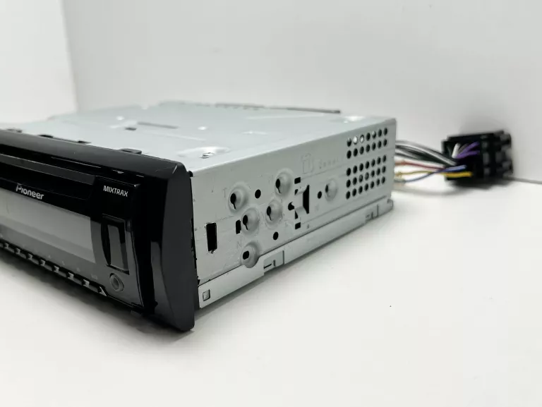RADIO SAMOCHODOWE PIONEER DEH-X5500BT