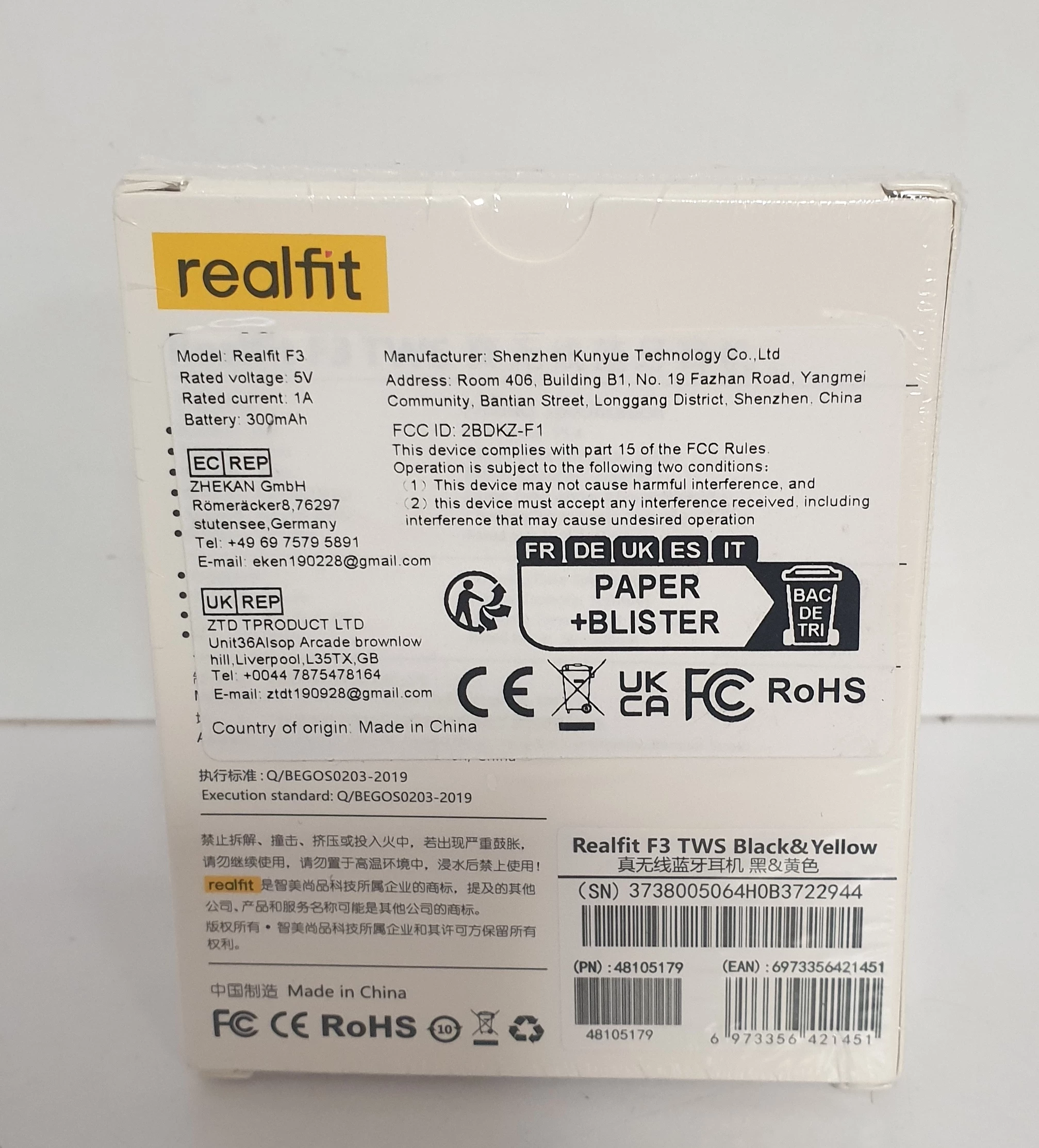 sluchawki-bezprzewodowe-realfit-f3-z-etui-ladujacym-stan-11323-2