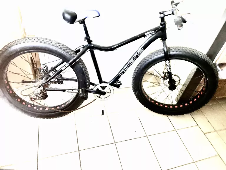 ROWER MTB INDIANA FAT BIKE M18 RAMA 18 CALI KOŁO 26 " CZARNY