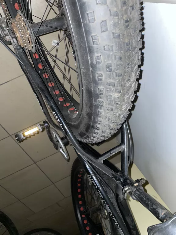 ROWER MTB INDIANA FAT BIKE M18 RAMA 18 CALI KOŁO 26 " CZARNY