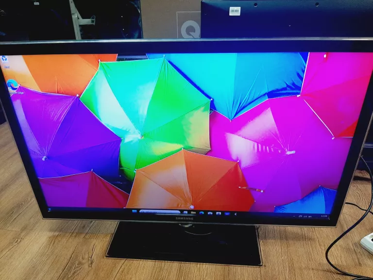 TELEWIZOR SAMSUNG UE40D5500