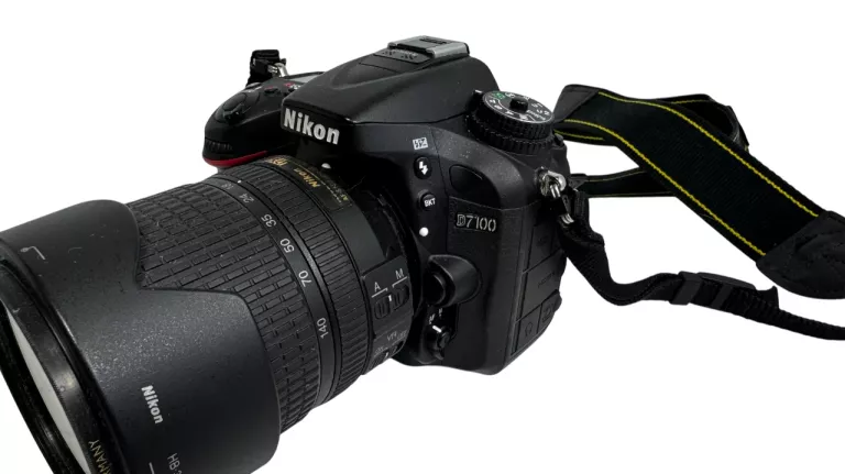 APARAT NIKON D7100 + OBIEKTYW NIKKOR 18-140 KOMPLET