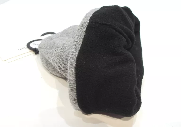 CZAPKA MĘSKA CK GOLF CKMA23830