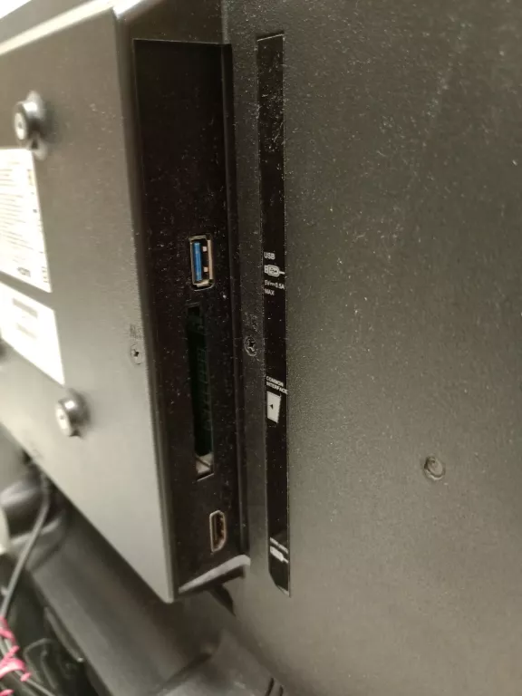 telewizor-thomson-22-22fb3123-typ-telewizora-211486-250142