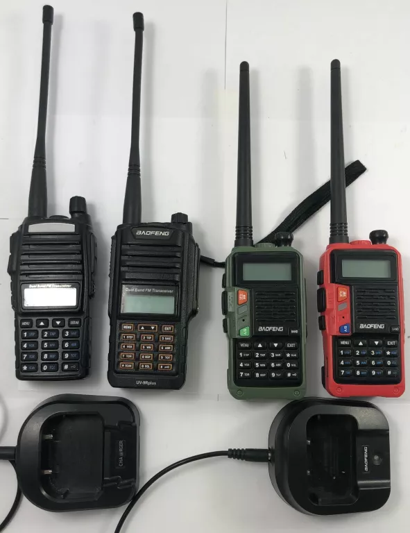 RADIOTELEFONY BAOFENG 4 SZTUKI + 2 ŁADOWARKI