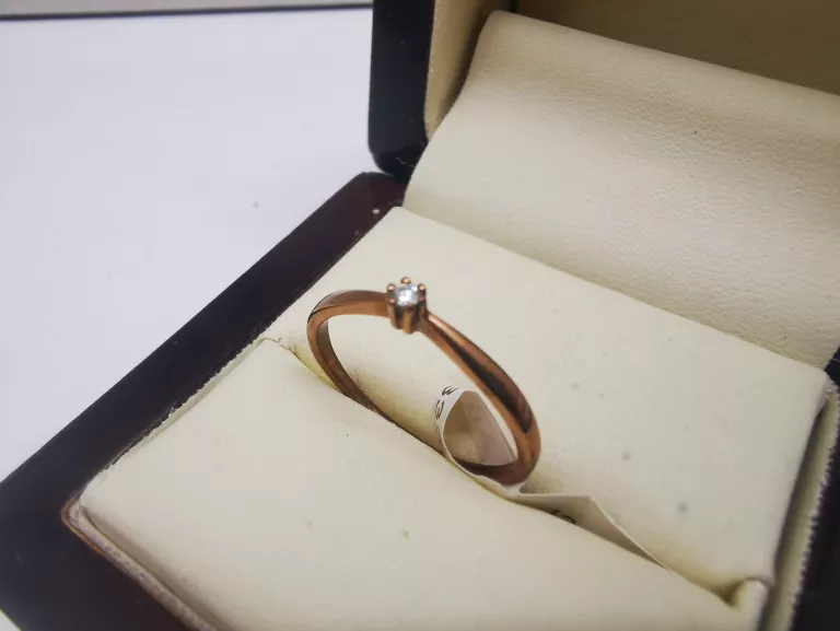 zloty-pierscionek-095g333r13-certyfikat-stan-11323-2