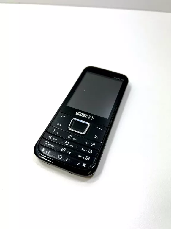 TELEFON MAXCOM MM238 3G BEZ SIM LOCKA