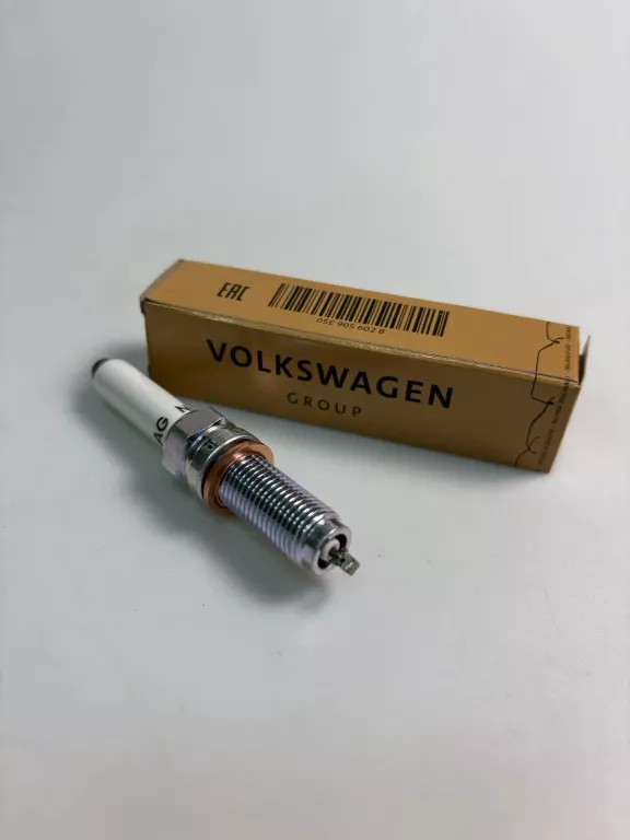ŚWIECA ZAPŁONOWA VOLKSWAGEN 05E 905 602 B