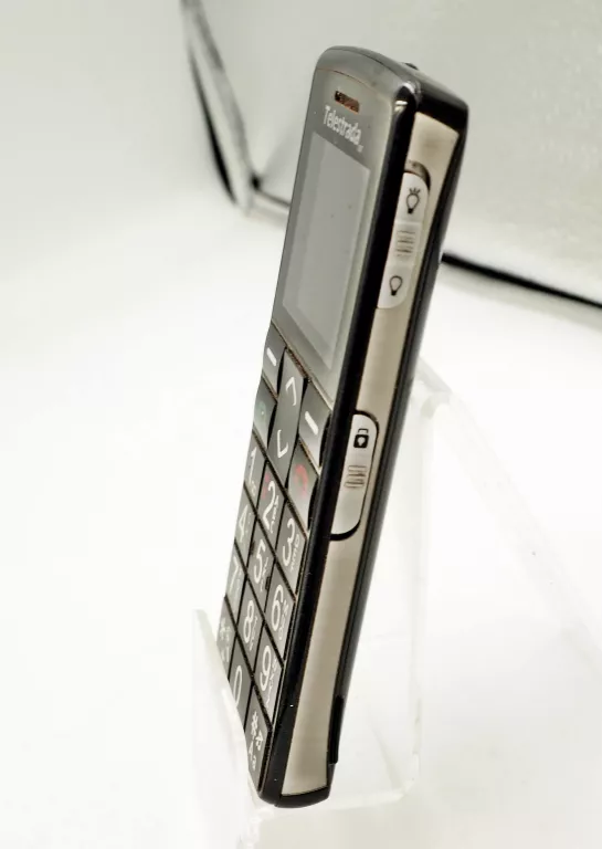TELEFON MAXCOM MM705BB KOMPLET