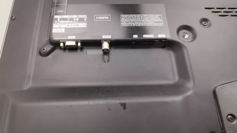 TELEWIZOR SAMSUNG UE32D5000 / OPIS