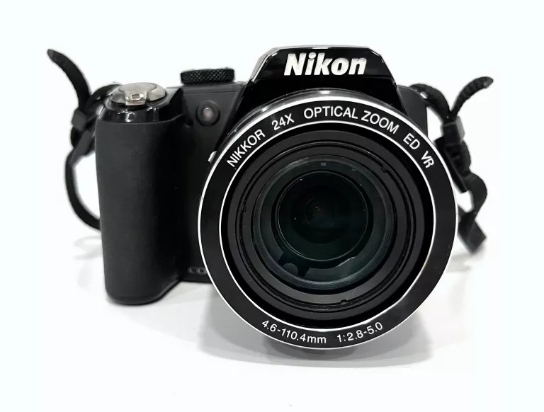 NIKON COOLPIX P90 + ŁADOWARKA, KARTA PAMIĘCI *OPIS*