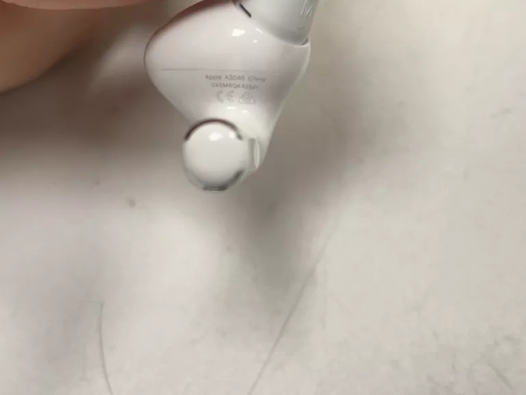 SŁUCHAWKI APPLE AIRPODS PRO (2ND GEN) KONTO ICLOUD