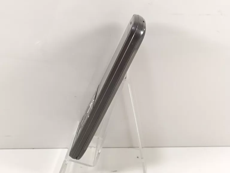 TELEFON MAXCOM MM144