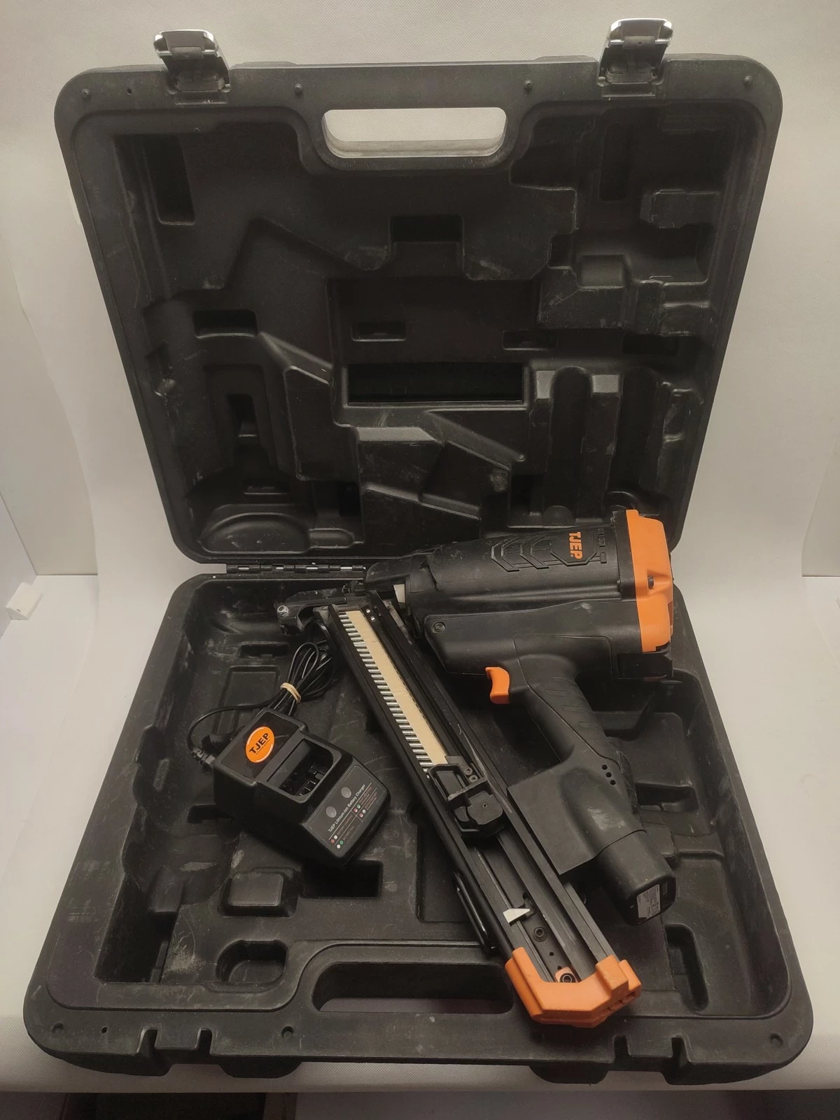 gwozdziarka-gazowa-tjep-ka-4060-gas-3g-alwojska-polskiego-71-olsztyn