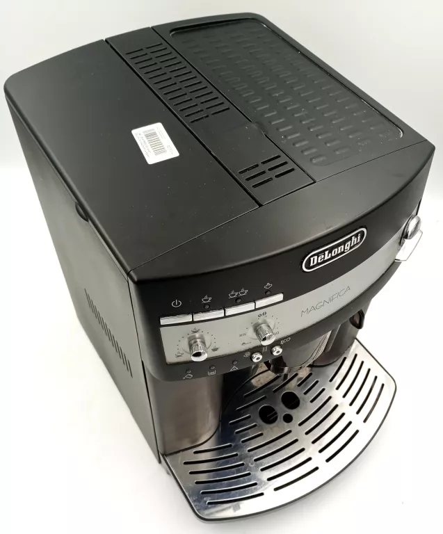 EKSPRES DO KAWY DELONGHI MAGNIFICA ESAM 3000.B 15 BAR 1,8 L