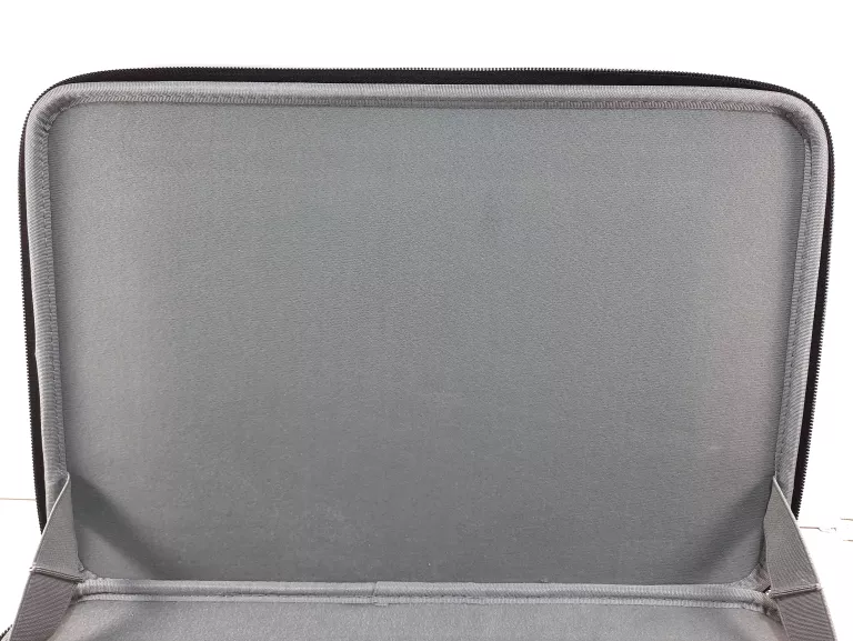 ETUI POKROWIEC NA LAPTOPA SILVER MONKEY CROSSCASE WZMACNIANY 15,6” CZARNE