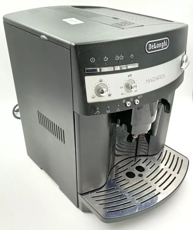 EKSPRES DO KAWY DELONGHI MAGNIFICA ESAM 3000.B 15 BAR 1,8 L