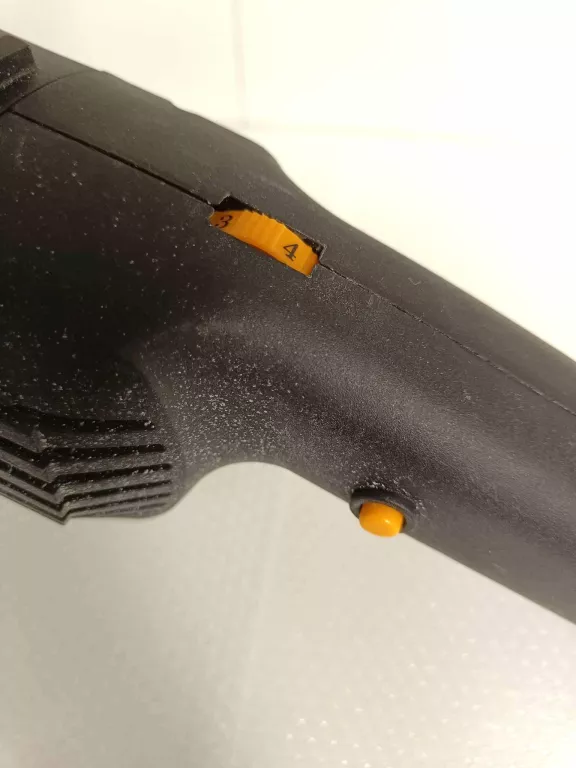 POLERKA SAMOCHODOWA 2600W ELEKTRYCZNA POLERKO-SZLIFIERKA MP0441