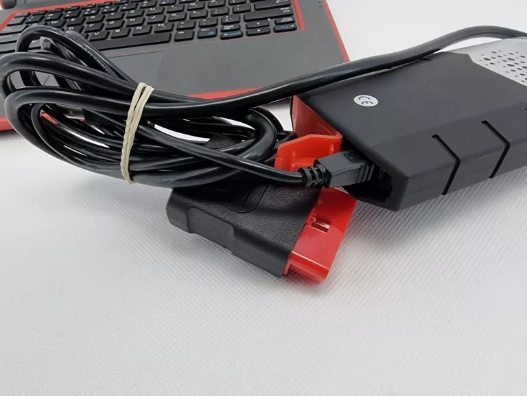 LAPTOP DELL LATITUDE 3340 TESTER DIAGNOSTYCZNY DELPHI