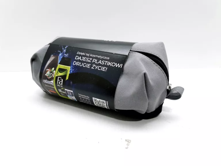 FA ZESTAW W KOSMETYCZCE DLA MĘŻCZYZN 850ML