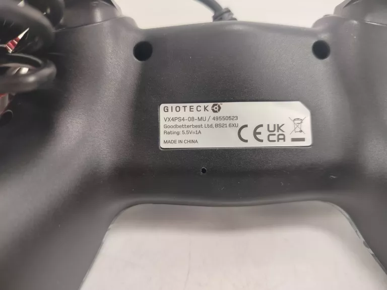 PAD GIOTECK VX4PS4 DO KONSOLI / PC MORO