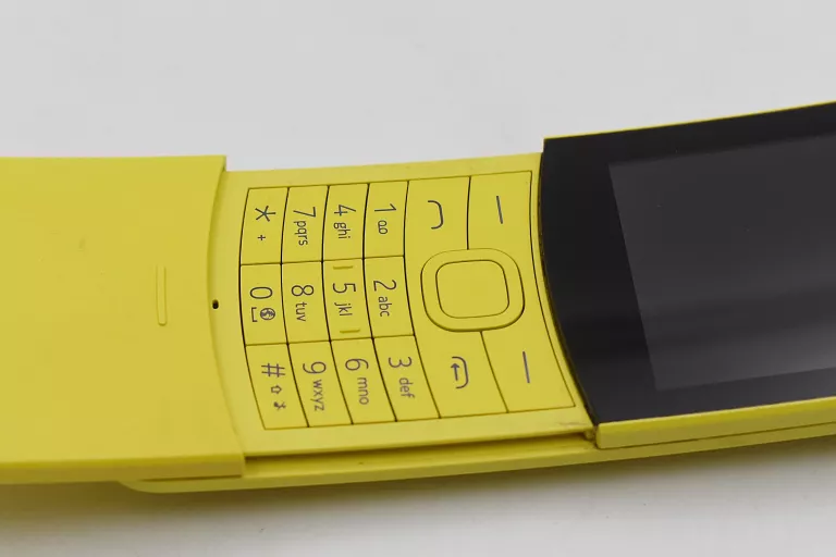 TELEFON KOMÓRKOWY NOKIA 8110 512 MB / 4 GB 4G (LTE) ŻÓŁTY