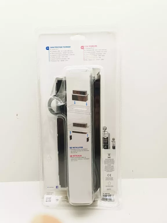 LISTWA WYSUWANA OTIO POZIOMA 3 GNIAZDA Z UZIEMIENIEM 2 USB 3 X 1,5 MM2 2 M