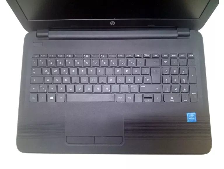 LAPTOP 3165NGW 8GB INTEL PENTINUM SSD