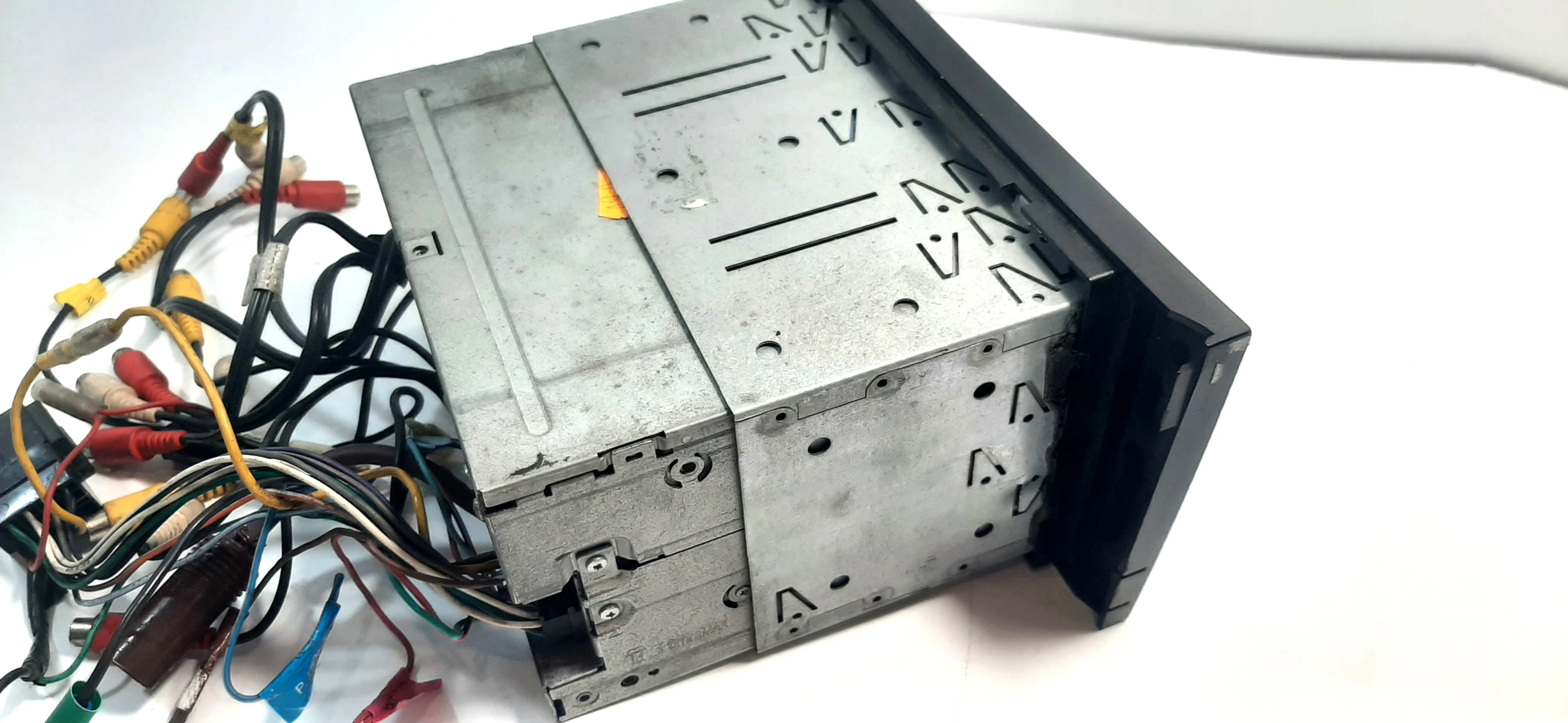 radio-samochodowe-2-din-kenwood-ddx6029-montaz-205798-224906