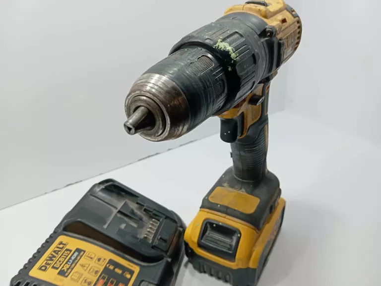 WKRĘTARKA DEWALT ZASILANIE AKUMULATOROWE 18 V DCD778 + ŁAD