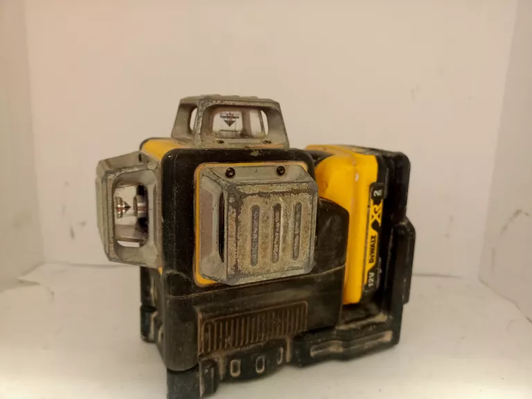 LASER KRZYŻOWY DEWALT DCE089G + AKUMULATOR CZERWONY LASER W SKRZYNCE