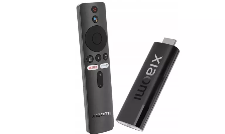 ODTWARZACZ MULTIMEDIALNY XIAOMI SMART TV STICK 4K MDZ-27-EU