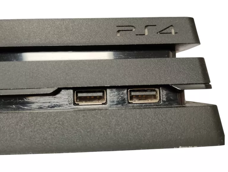 KONSOLA PLAYSTATION 4 PRO 1TB CUH-7216B