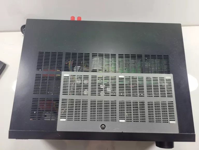 YAMAHA RX-V463 - AMPLITUNER 5.1 + PILOT