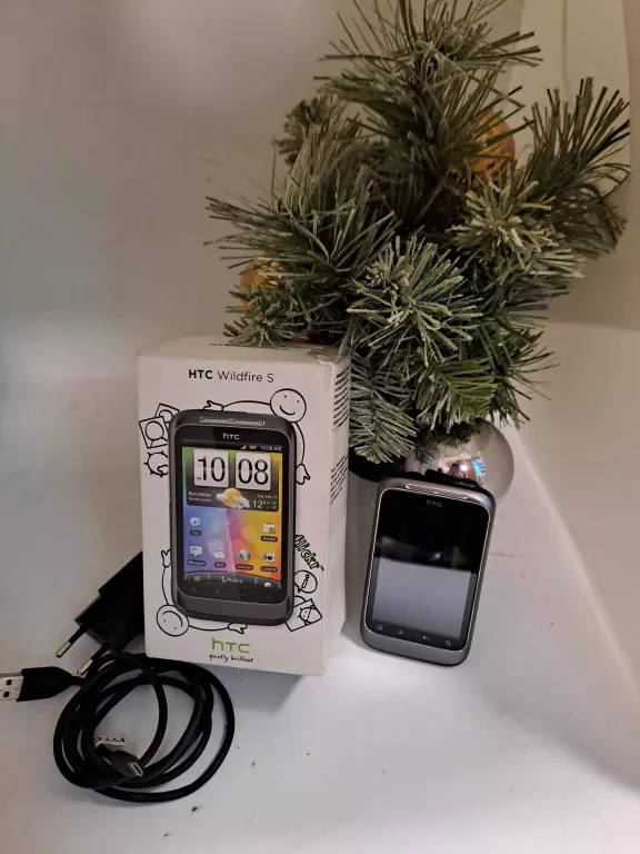 TELEFON HTC WILDFIRE S 512/512 MB KOMPLET