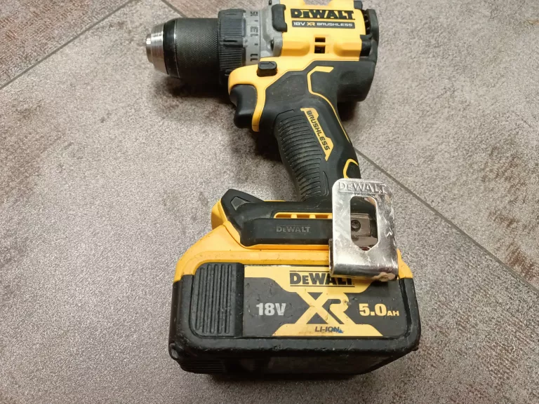 WIERTARKO-WKRĘTARKA DEWALT DCD800 + BAT 18V 5AH