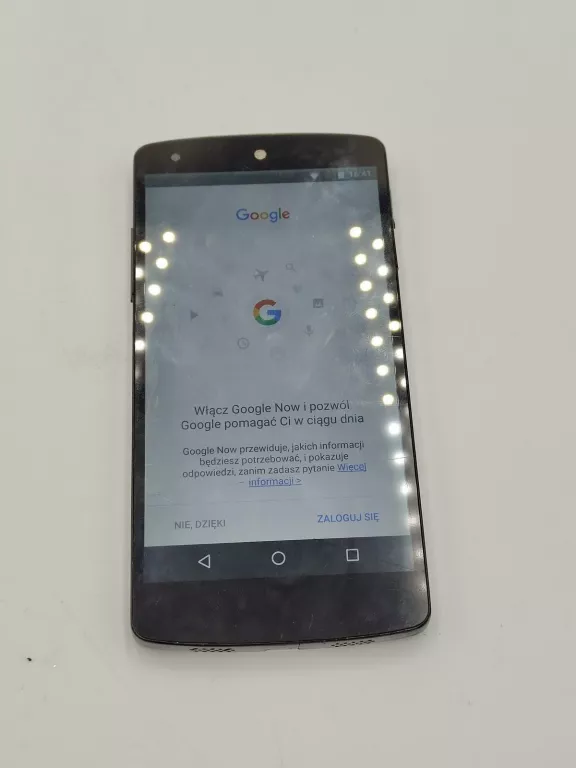 TELEFON LG NEXUS 5 ZBITY EKRAN ŁADOWARKA