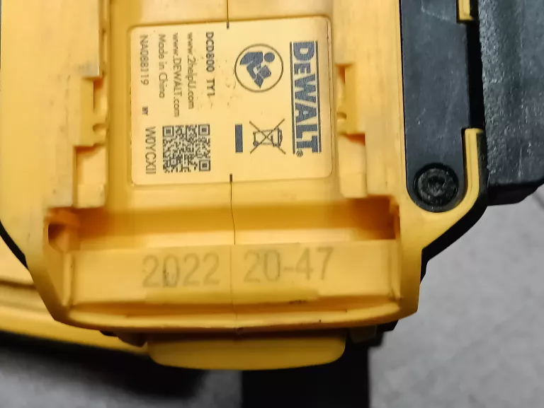 WIERTARKO-WKRĘTARKA DEWALT DCD800 + BAT 18V 5AH
