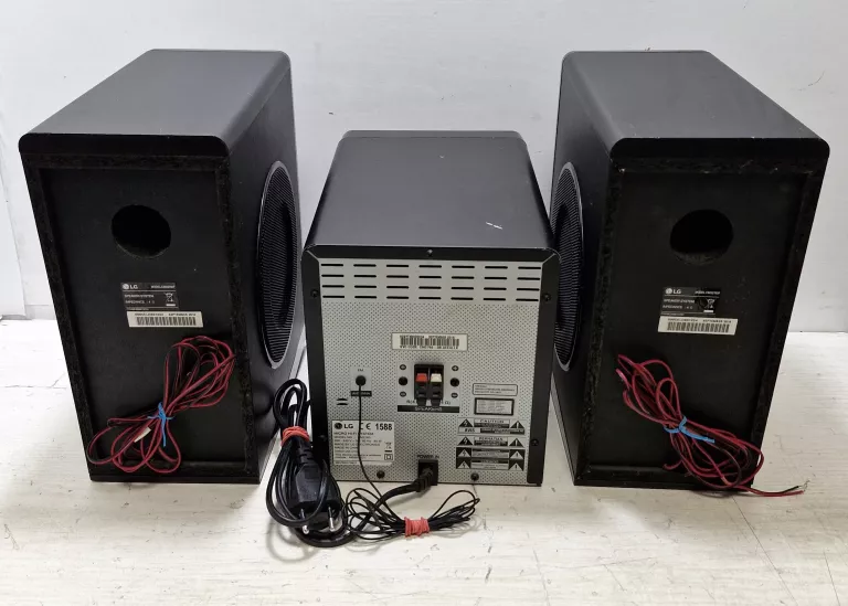 WIEŻA LG CM2760 Z GŁOŚNIKAMI