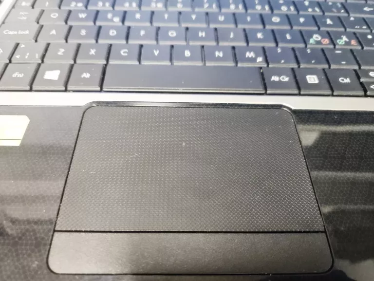 LAPTOP PACKARD BELL Z5WT1 EASYNOTE TE69BM 15,6 " I3-3217U 8GB/500GB