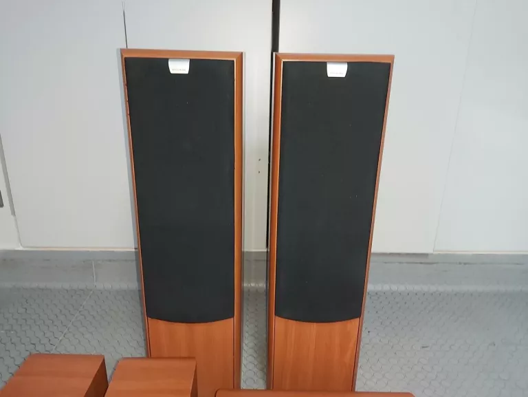 KOLUMNY DISCOVERY FRONT 10190 ZESTAW 5.0