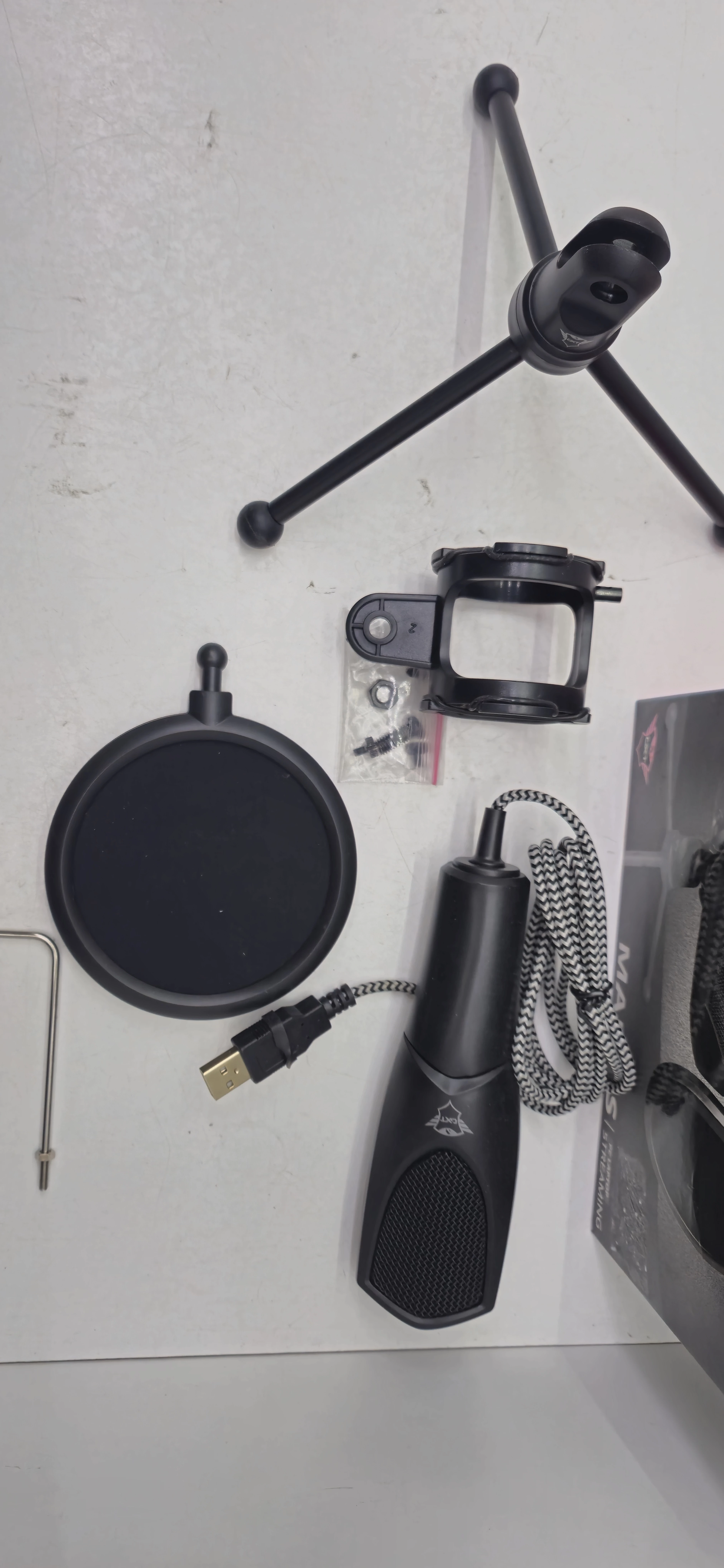 mikrofon-trust-mantis-gtx232-komplet-kod-producenta-22656