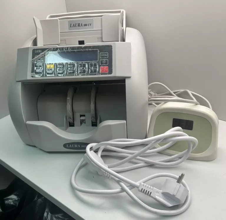 LICZARKA LAURA 880 UV