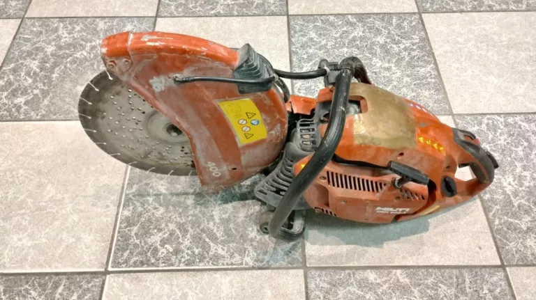 PRZECINARKA DO BETONU I STALI HILTI DSH 900-X
